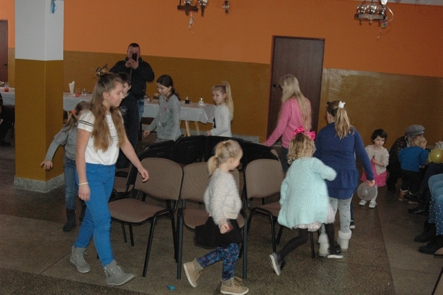 Koło Gospodyń Wiejskich Międzyleś - Choinka